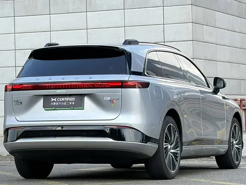 2024 Xpeng G9 с пробегом 38 000 км