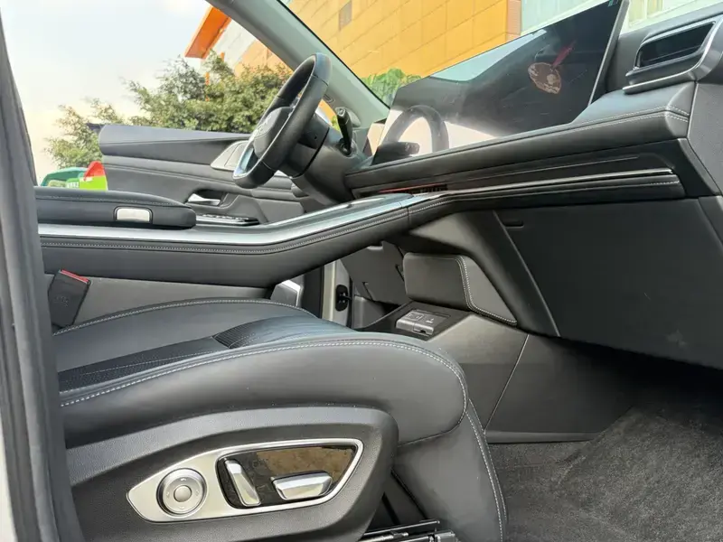 2024 Xpeng G9 с пробегом 38 000 км