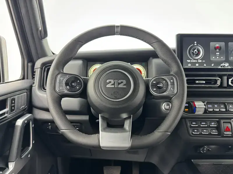 2024 212 T01 с пробегом 1 400 км
