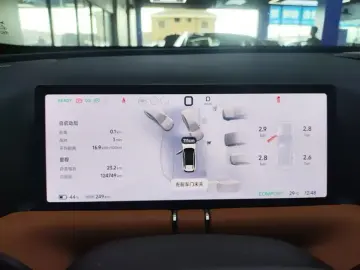 2022 Xpeng G9 с пробегом 125 000 км