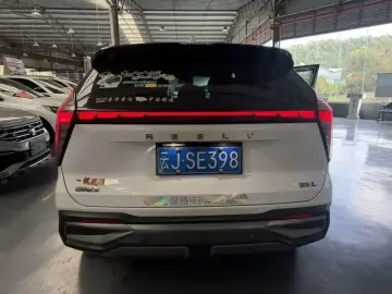 2023 Geely Boyue L с пробегом 52 000 км