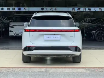 2022 Xpeng G9 с пробегом 100 000 км