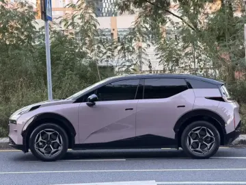2025 Zeekr X с пробегом 21 000 км