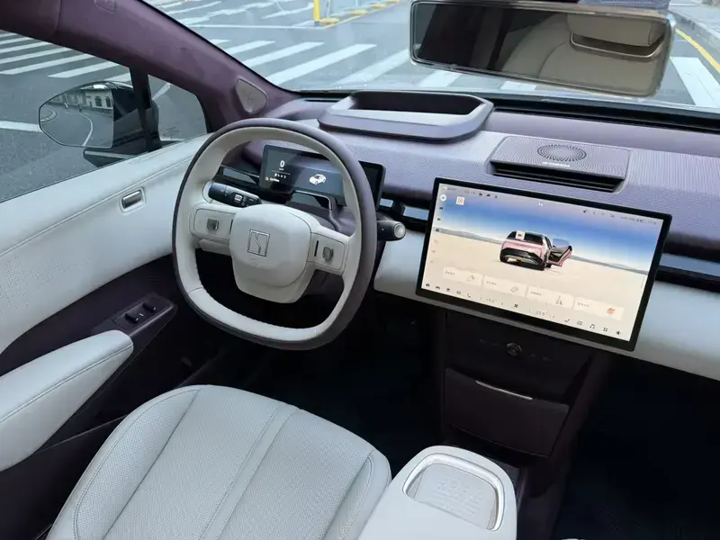 2025 Zeekr X с пробегом 21 000 км