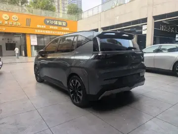 2022 Aion Y с пробегом 72 000 км