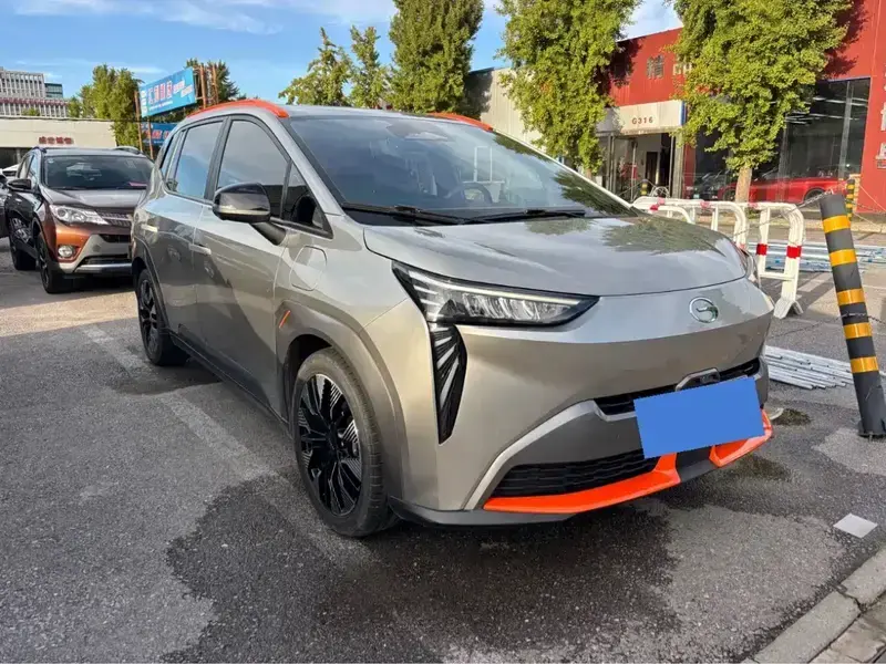 2021 Aion Y с пробегом 33 000 км