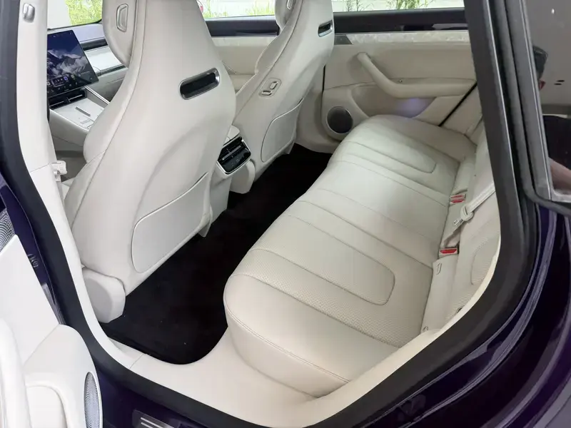 2026 Luxeed S7 с пробегом 14 000 км