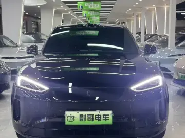 2024 Aito M5 с пробегом 29 000 км