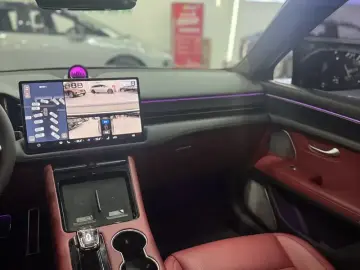 2024 Aito M5 с пробегом 29 000 км