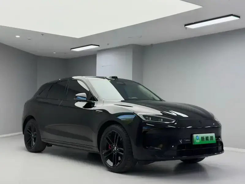 2024 Aito M5 с пробегом 7 000 км