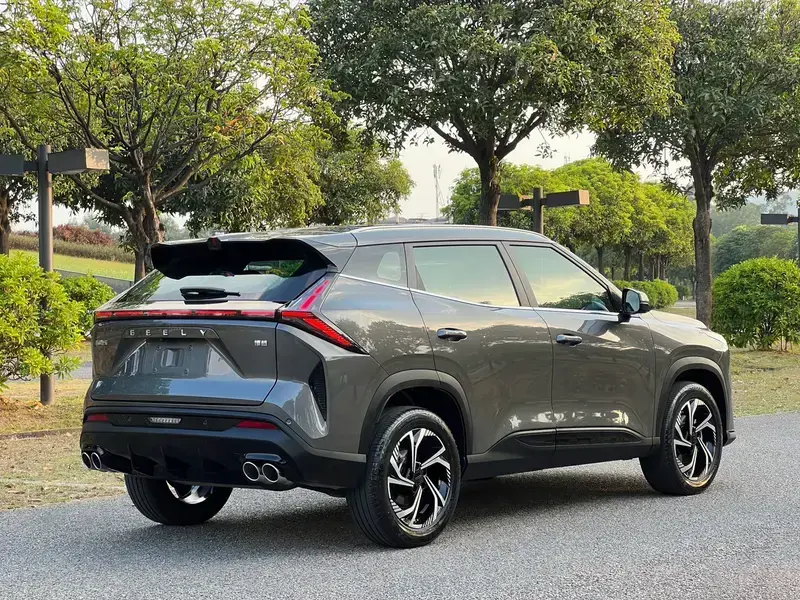 2024 Geely Atlas Pro с пробегом 60 000 км