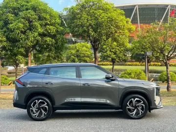 2024 Geely Atlas Pro с пробегом 60 000 км