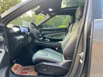 2024 Geely Atlas Pro с пробегом 60 000 км