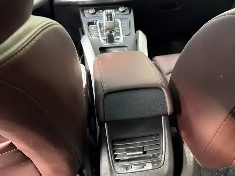 2022 Geely Atlas Pro с пробегом 44 100 км