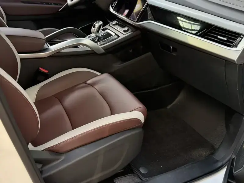 2022 Geely Atlas Pro с пробегом 44 100 км