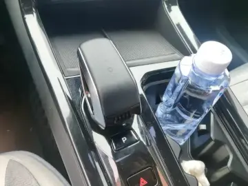 2023 Geely Atlas Pro с пробегом 31 000 км