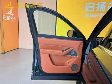 2025 Aito M8 с пробегом 13 000 км
