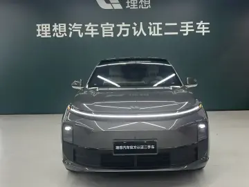 2024 Li Auto (Lixiang) L6 с пробегом 45 000 км