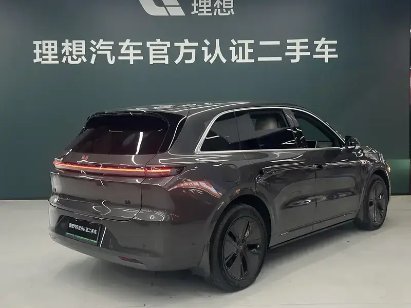 2024 Li Auto (Lixiang) L6 с пробегом 45 000 км