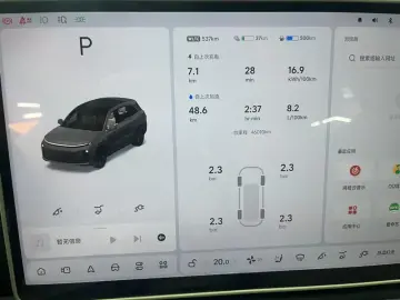 2024 Li Auto (Lixiang) L6 с пробегом 45 000 км