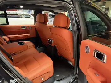 2025 Li Auto (Lixiang) L6 с пробегом 40 000 км
