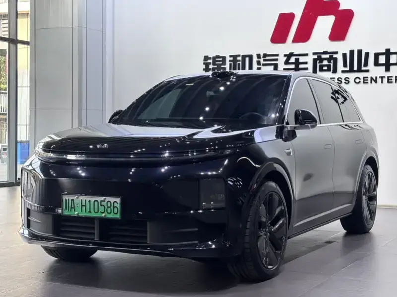 2024 Li Auto (Lixiang) L6 с пробегом 37 000 км