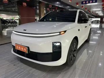 Li Auto (Lixiang) L6