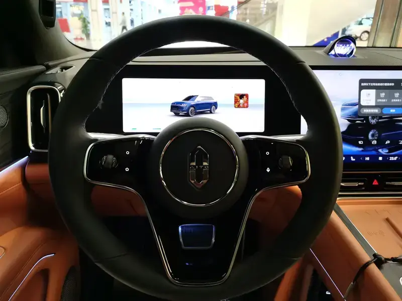 2024 Aito M9 с пробегом 21 000 км