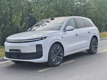 Li Auto (Lixiang) L6