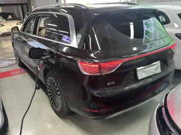 2024 Aito M9 с пробегом 40 000 км