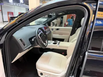 2024 Li Auto (Lixiang) L6 с пробегом 40 000 км