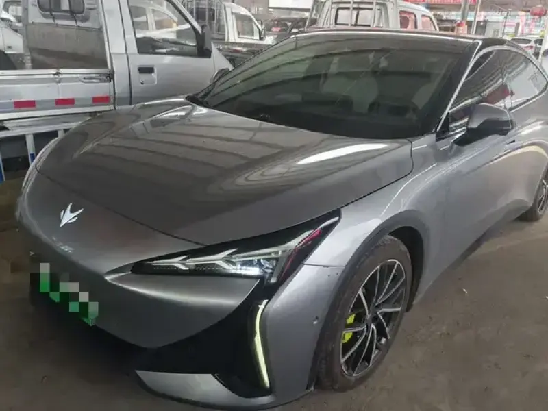 2024 Arcfox Alpha S5 с пробегом 14 000 км