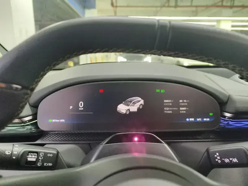 2025 Zeekr 7X с пробегом 32 000 км