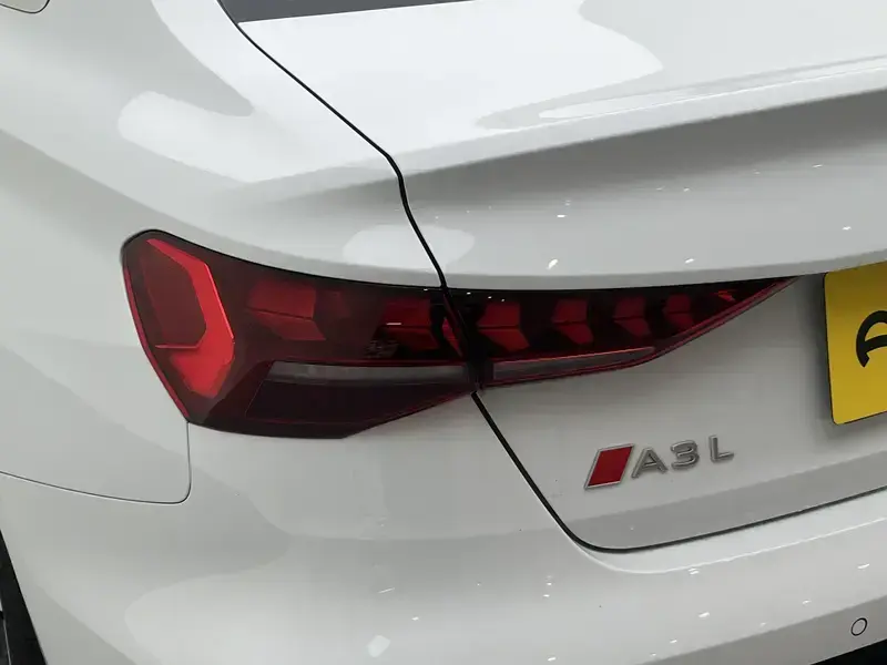 2025 Audi A3 с пробегом 16 800 км