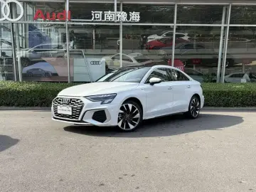 2024 Audi A3 с пробегом 50 000 км