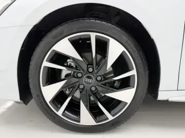 2024 Audi A3 с пробегом 21 000 км