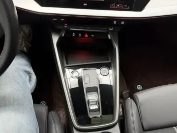 2024 Audi A3 с пробегом 21 000 км