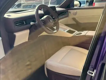 2026 Aito M6 с пробегом 5 000 км