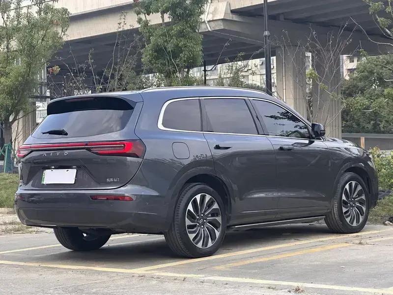 2024 Aito M7 с пробегом 78 000 км