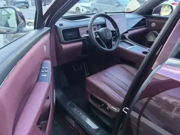 2026 Aito M7 с пробегом 12 000 км
