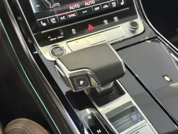 2024 Audi A8 с пробегом 20 000 км