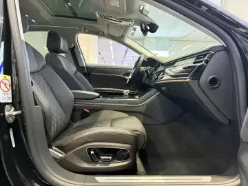 2024 Audi A8 с пробегом 20 000 км