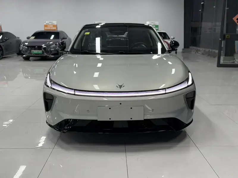 2026 Arcfox S3 с пробегом 500 км