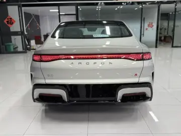 2026 Arcfox S3 с пробегом 500 км