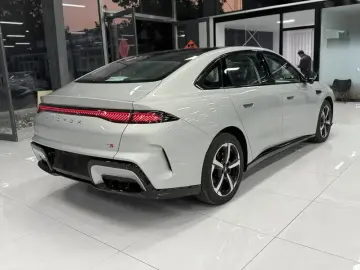 2026 Arcfox S3 с пробегом 500 км
