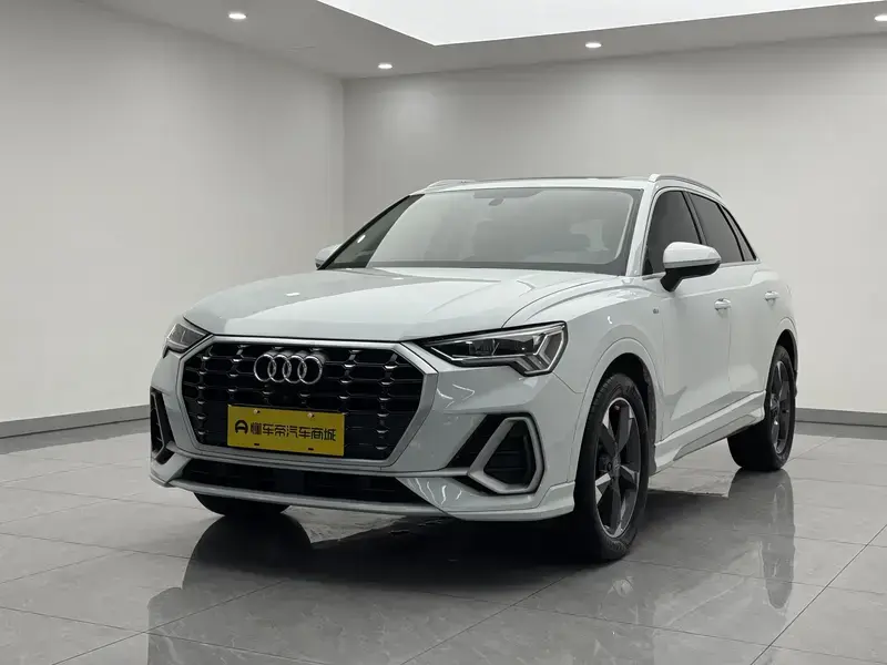 2019 Audi Q3 с пробегом 67 400 км