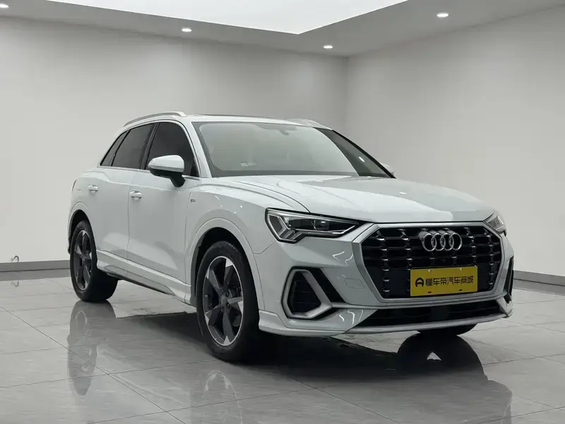 2019 Audi Q3 с пробегом 67 400 км