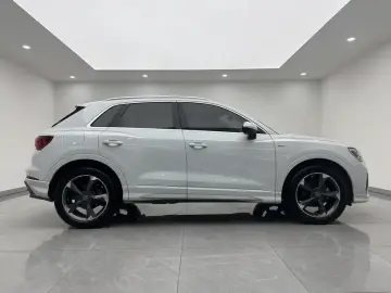 2019 Audi Q3 с пробегом 67 400 км