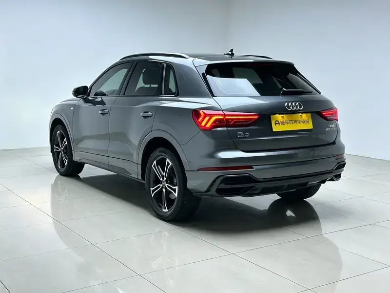 2021 Audi Q3 с пробегом 62 500 км