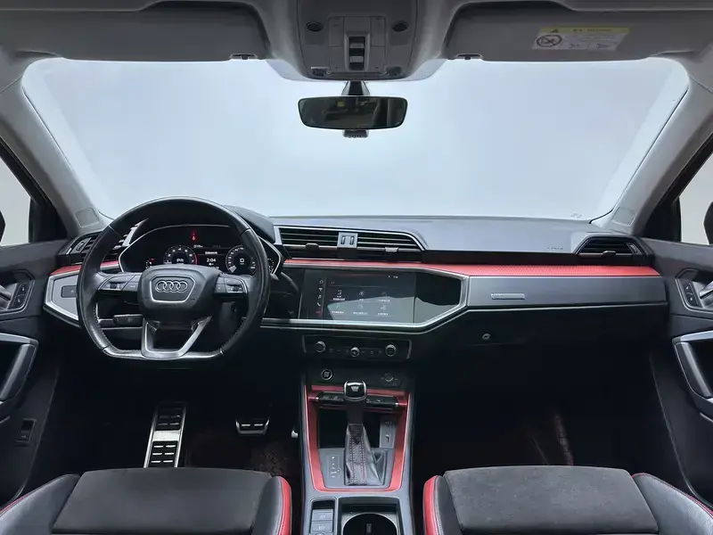 2021 Audi Q3 с пробегом 62 500 км